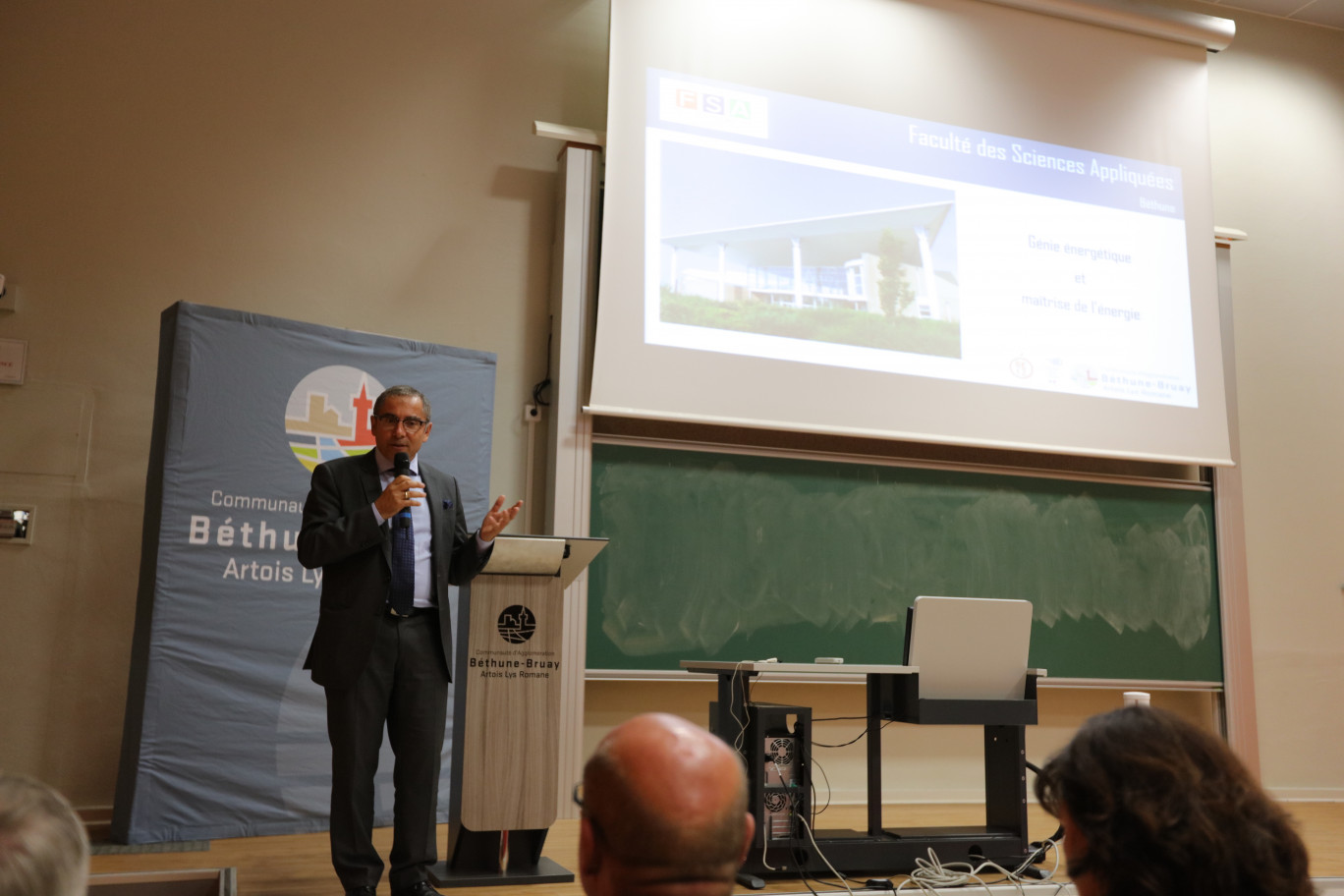 Lors de la présentation du guide, Pasquale Mammone, président de l’université d’Artois a félicité l’initiative avant de donner des informations sur l’étendue des formations disponibles au sein de son université.