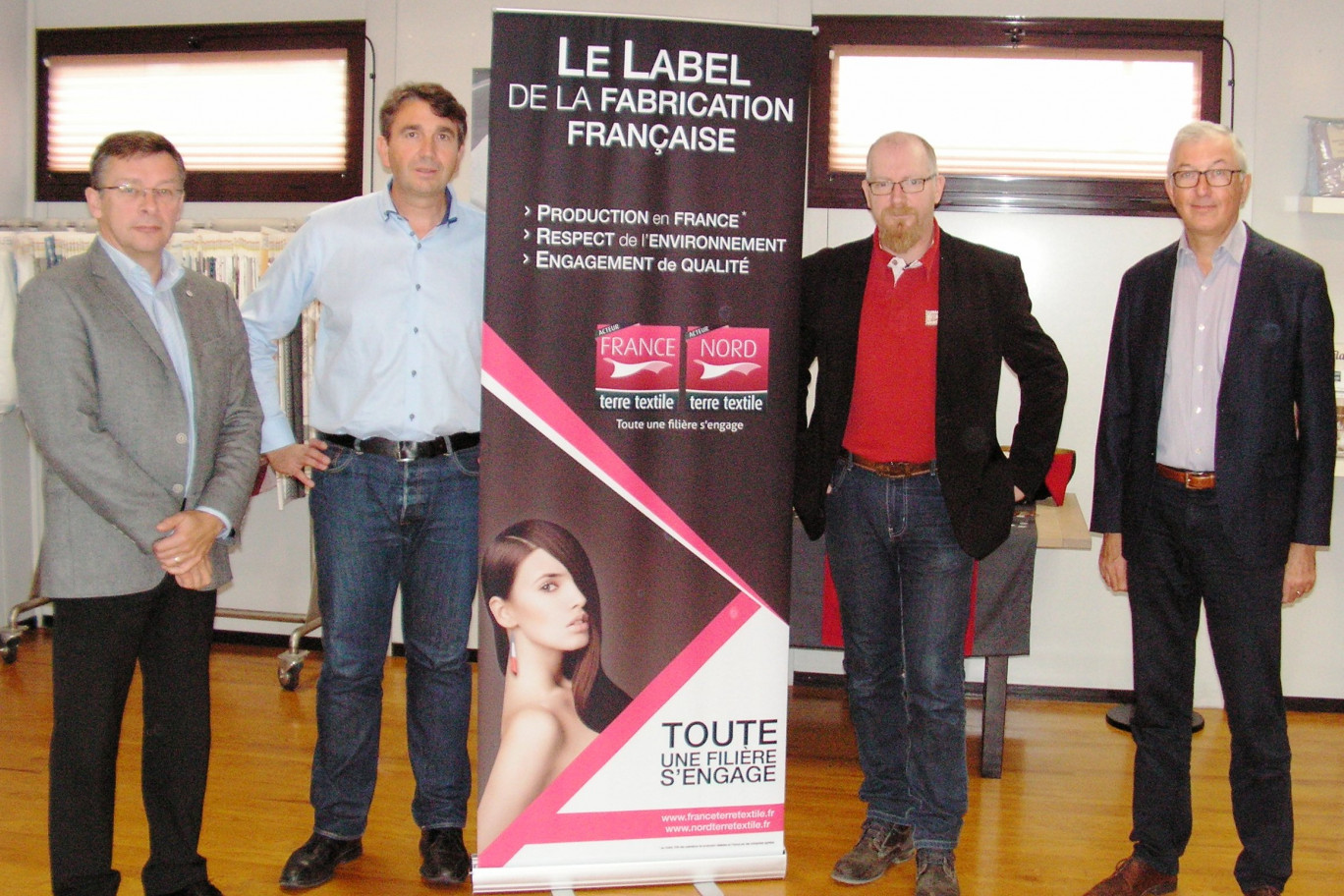 De gauche à droite : Hervé Margerin, directeur de Bastien Tissages Techniques à Caudry ; Raphaël Clochette, notamment président de Cardon à Cambrai (confection linge de maison), Sébastien Dessolle, directeur commercial de Cambrai Broderie et Impression, à Ligny en Cambrésis et Jean-Dominique Aublin, directeur du développement économique à l’Union des industries textiles.