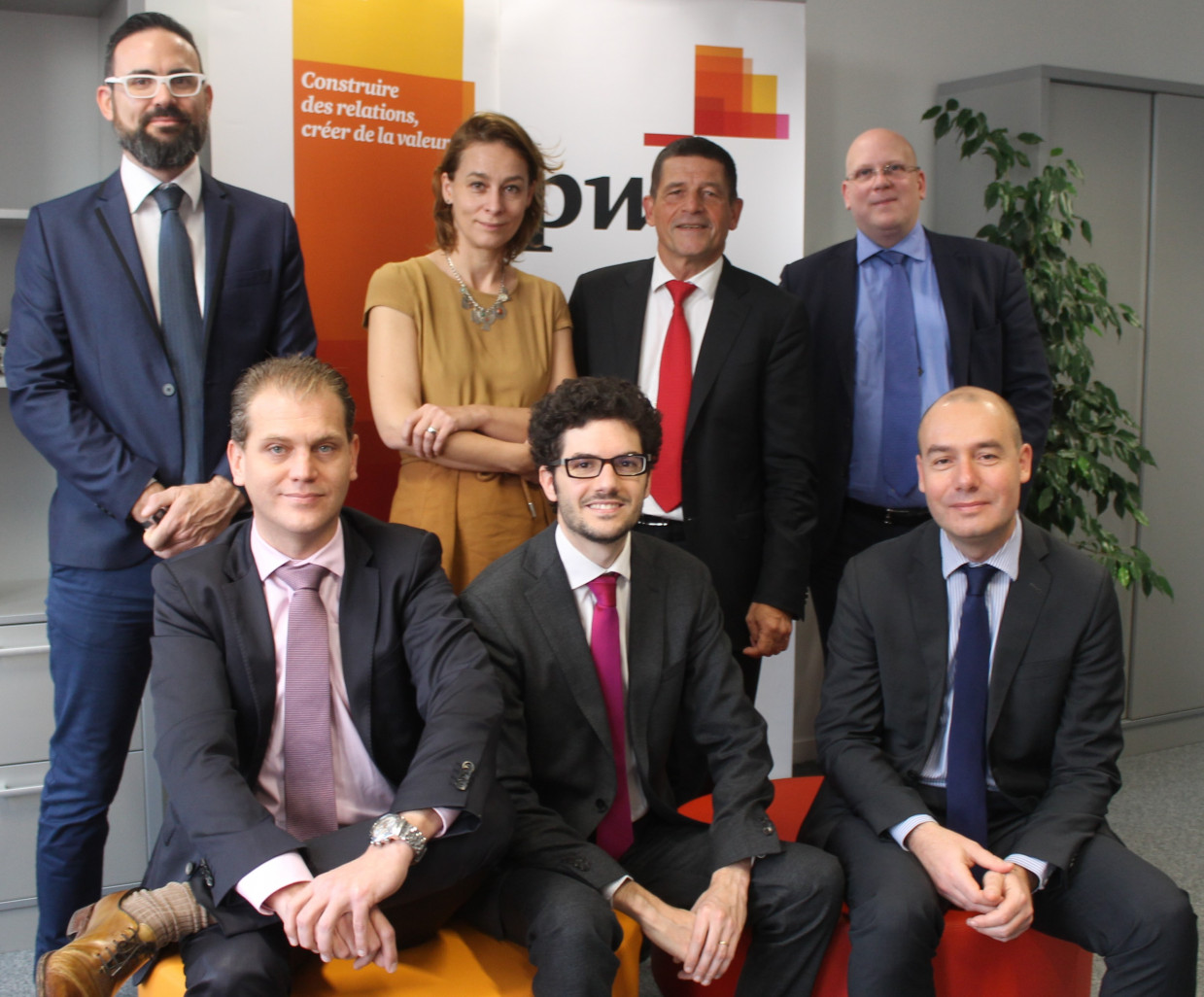 De gauche à droite et de haut en bas, Marc Wagner, manager, PwC Services aux Entrepreneurs, Stéphanie Verzura, associée, PwC Société d'Avocats, Philippe Aerts, associé, PwC Audit, responsable de la Région Hauts-de-France, Nicolas Wilfart, associé, PwC Audit, Alexandre Decrand, associé, PwC Audit, Alexandre Le Cam, manager, PwC Consulting et Jean-Paul Rispail, directeur, PwC Société d'Avocats.