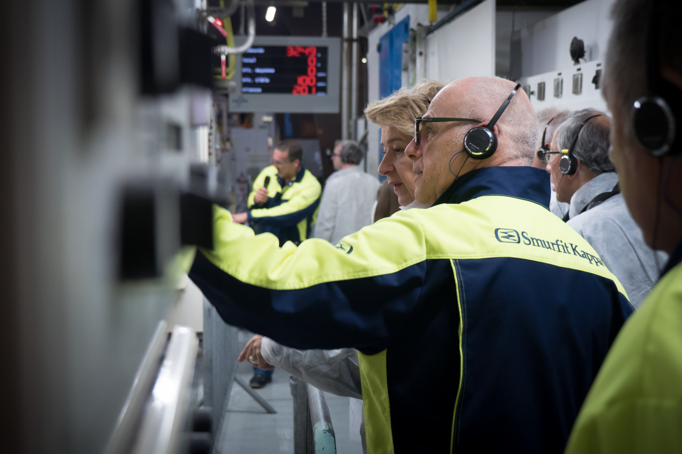 Jean-Robert Bonneil lors de la journée portes ouvertes, organisée pour faire découvrir l'usine.