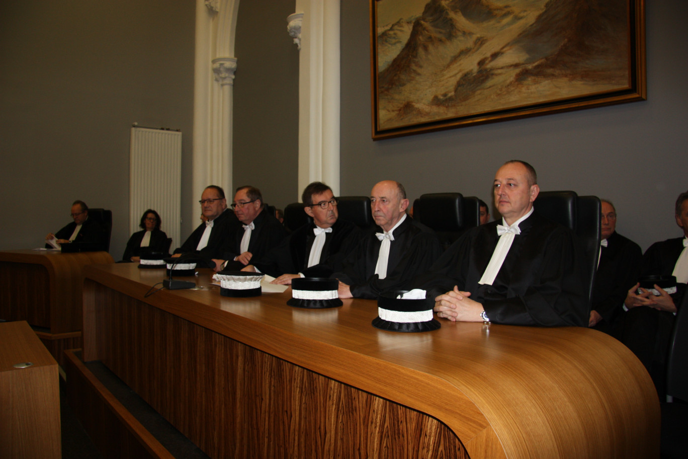 Le Tribunal de commerce de Boulogne-sur-Mer lors de l'audience solennelle.