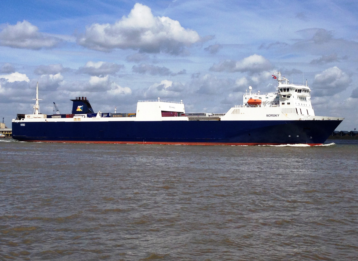 Le Norsky, l'un des deux navires de P&amp;O Ferries opérant sur la ligne Zeebrugge-Tilbury (Crédit P&amp;O Ferries)