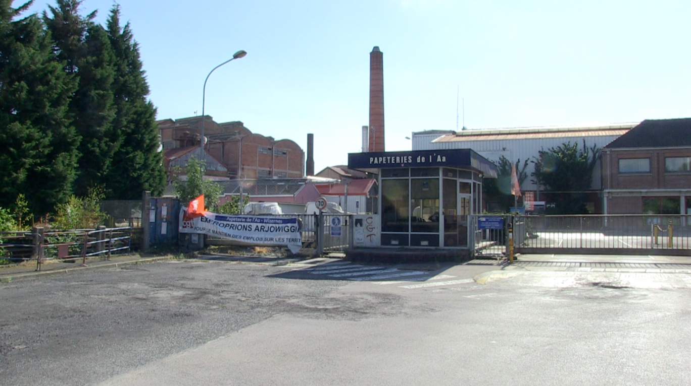 Légende : l’usine papetière Arjowiggins à Wizernes va reprendre son activité après plus de trois ans de fermeture.