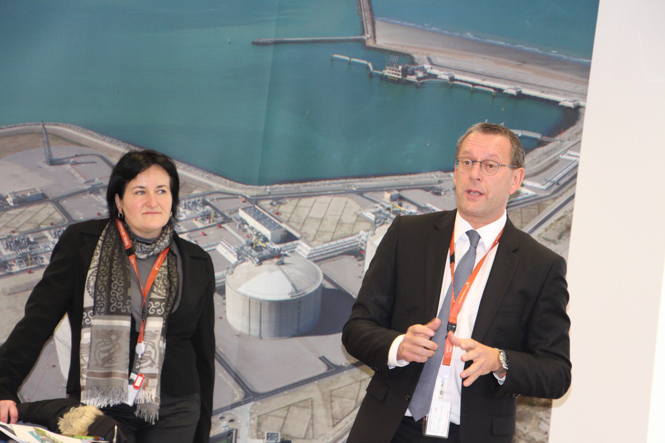 Béatrice Prud'homme, présidente de Dunkerque LNG, et Pascal De Buck, P-dg de Fluxys, actionnaire majoritaire de Dunkerque LNG, ont précisé les raisons de l'investissement de 50 millions d'euros sur le terminal méthanier de Dunkerque.