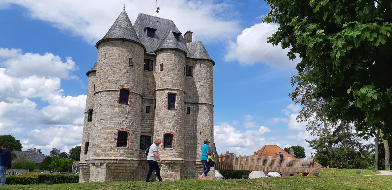 Le public a découvert un donjon totalement restauré.