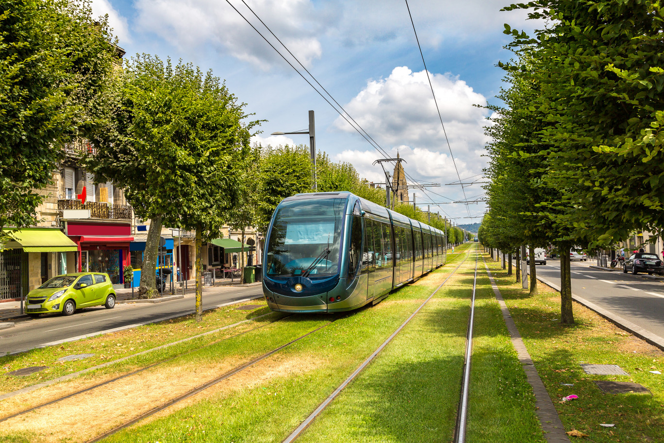 A Bordeaux, un collectif a tenté de convaincre les candidats d’équiper d’un métro l’agglomération, alors que circulent déjà quatre lignes de tramway. © Sergii Figurnyi