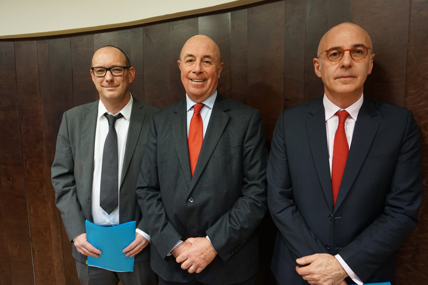 Grégory Mouy, président de la compagnie régionale des commissaires aux comptes de Douai, Eric Feldmann, présodent du Tribunal de Commerce de Lille Métropole et Hubert Tondeur, président de l'Ordre des experts-comptables de Lille Nord-Pas-de-Calais.