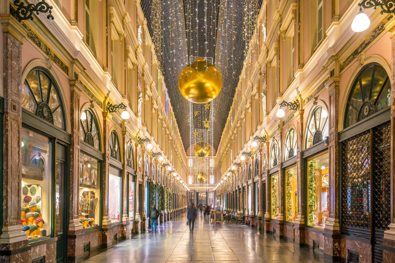 Les Galeries Royales Saint-Hubert à Bruxelles © f11photo