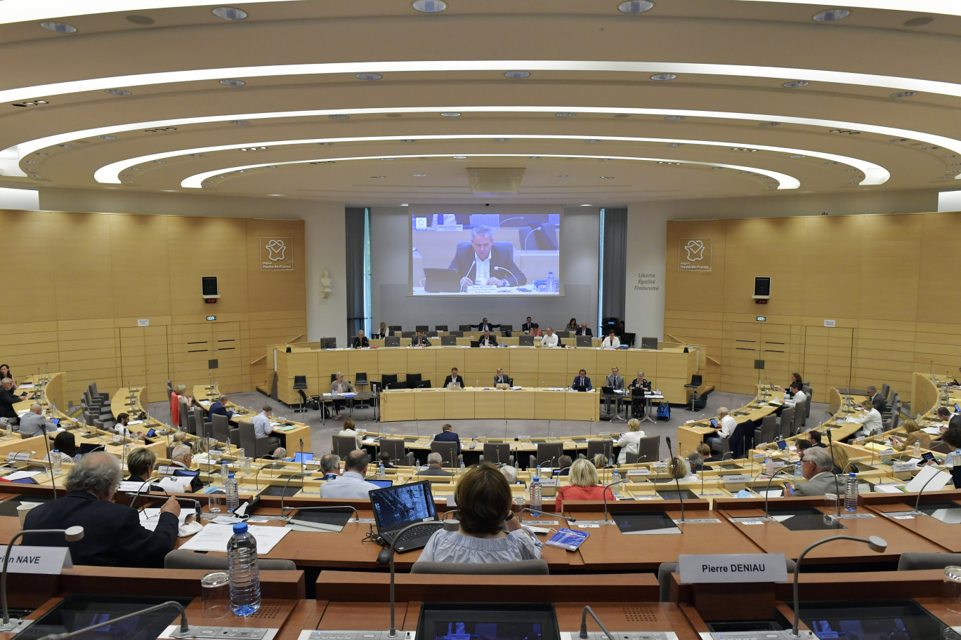 La séance plénière a eu lieu le 30 mars  et le 1er juillet. (Crédit photo : Région Hauts-de-France)