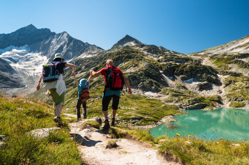 Tourisme : la montagne l'été va-t-elle continuer à séduire les Français ?