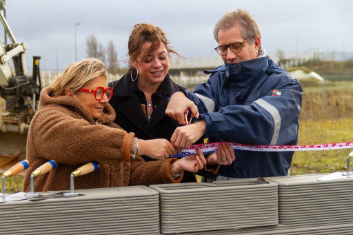 Calais : Interor pose la première pierre de son bâtiment Dunopale