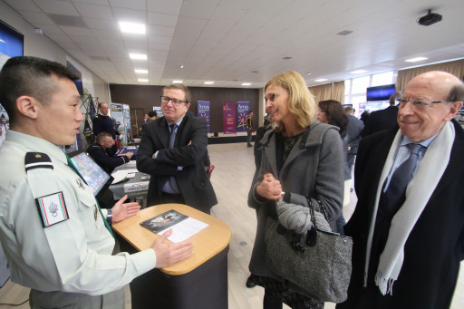 Les emplois en uniforme