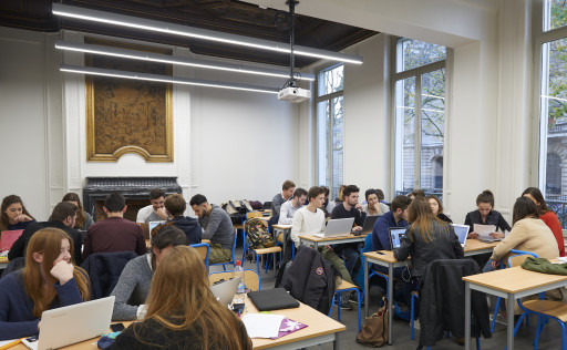 Alliance de deux réseaux d'écoles spécialisées