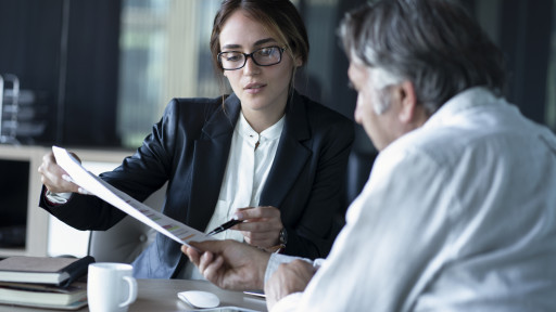 Est-il possible d’exiger une modification des contrats ?