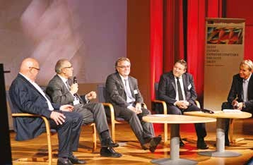 50 Les Victoires des Autodidactes mettent en avant des chefs d’entreprises et des cadres dirigeants qui exercent une activité depuis plus de cinq ans dans l’industrie, le commerce et les services en France et ayant obtenus des résultats significatifs. Une table ronde a permis d’évoquer le parcours de Jean Duforest, dirigeant d’Okaïdi, lui même autodidacte.