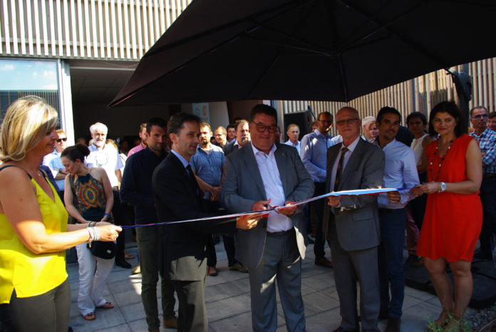 Inauguration ruban D.R.