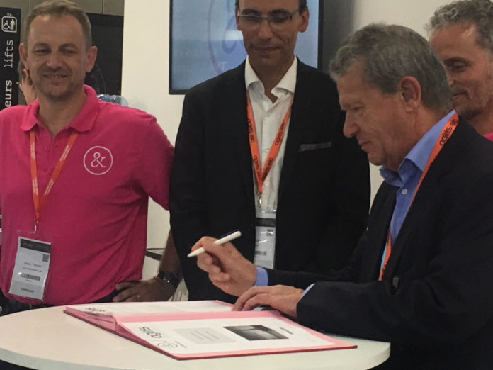 signature ecollaboratrice